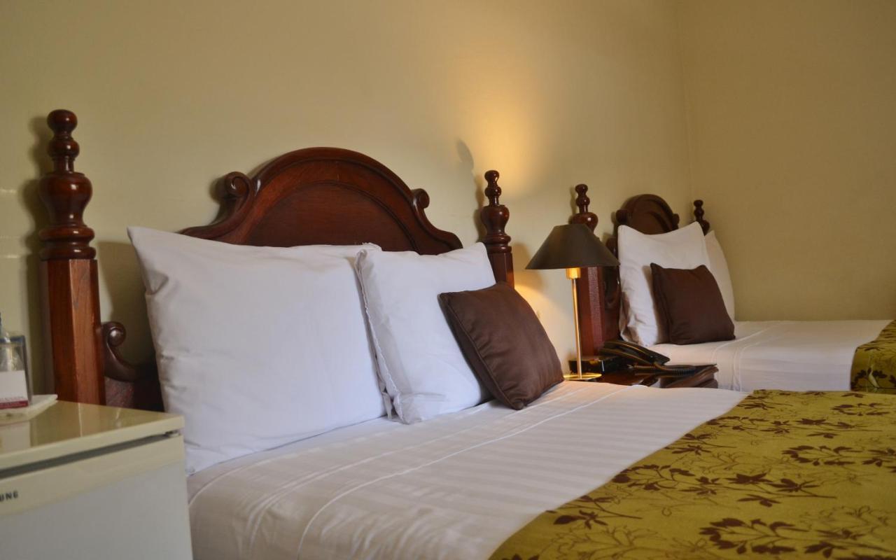 Hotel Villa Florencia Zona Rosa San Salvador Bagian luar foto